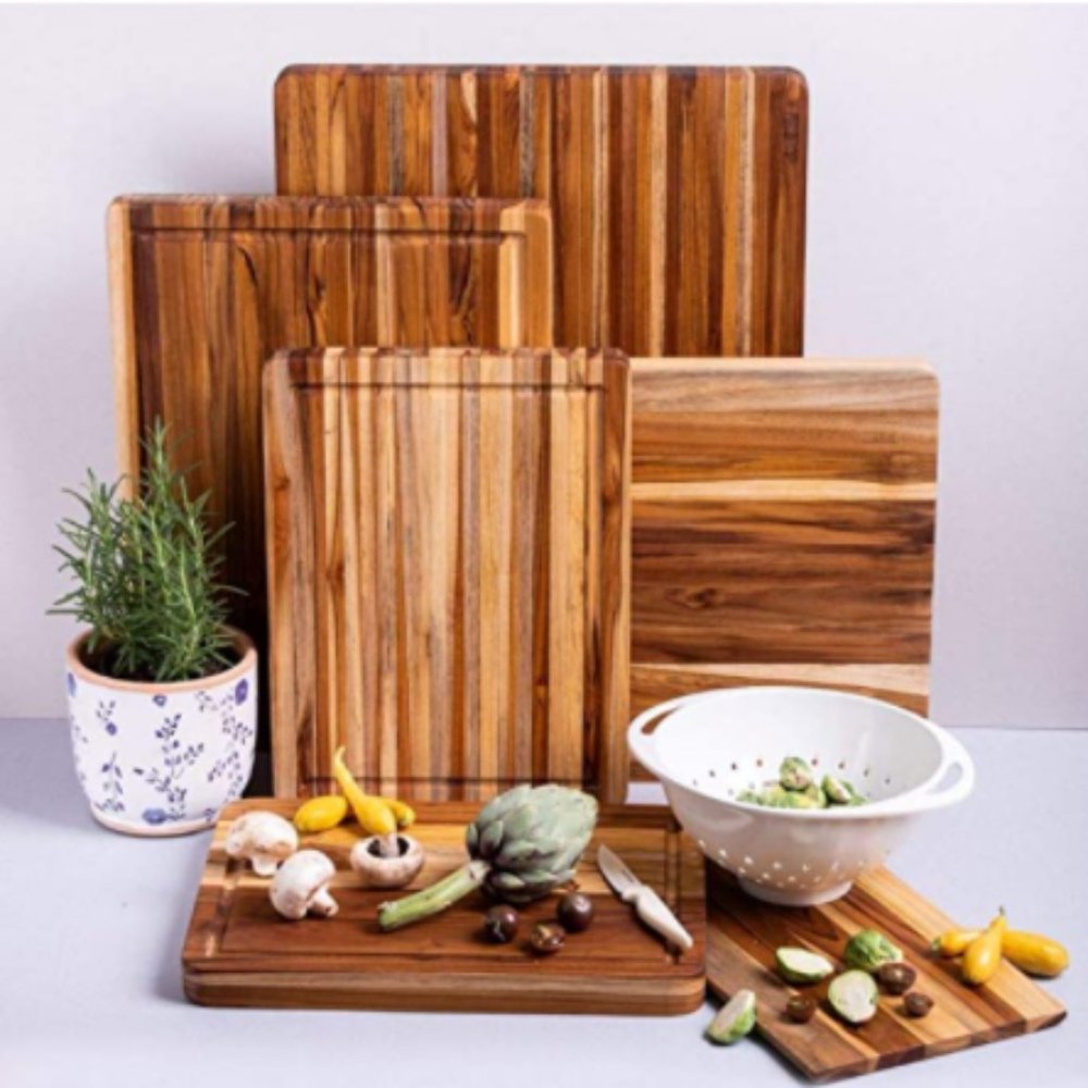 SOLD | itslove home: teak carved cutting board | - Picture 1 of 4